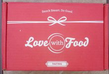 https://www.findsubscriptionboxes.com/wp-content/uploads/2016/08/love-with-food-june-2016-review-box-220x151.jpg