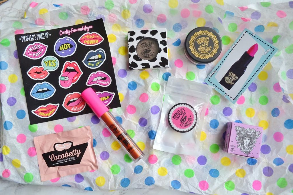 Medusa's Makeup Review - August 2018 Birthday Box | Find Subscription Boxes